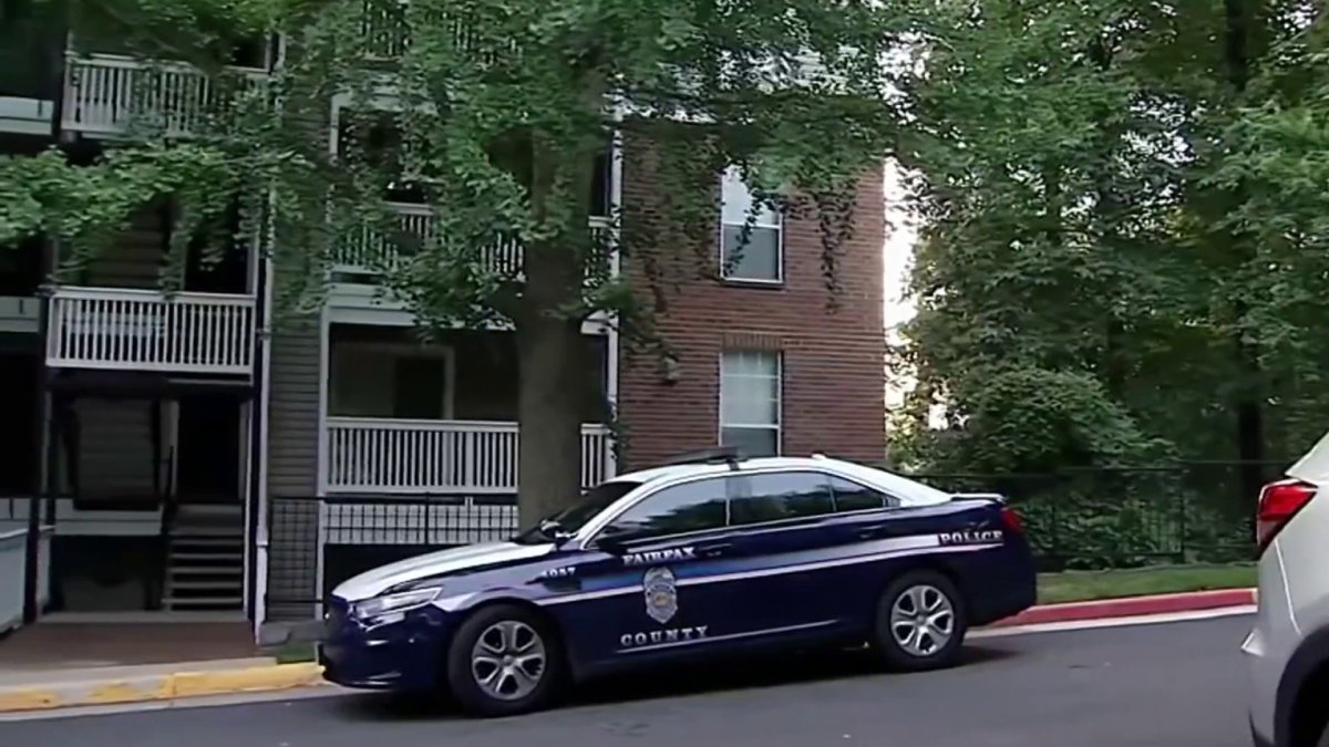 Witnesses Brought to Tears in Trial of Virginia Mom Accused of Killing ...