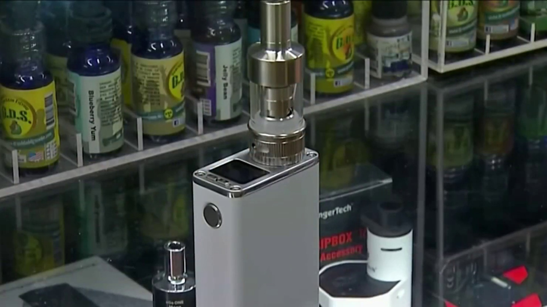 DC Businesses Warned About Selling Vapes Near Schools