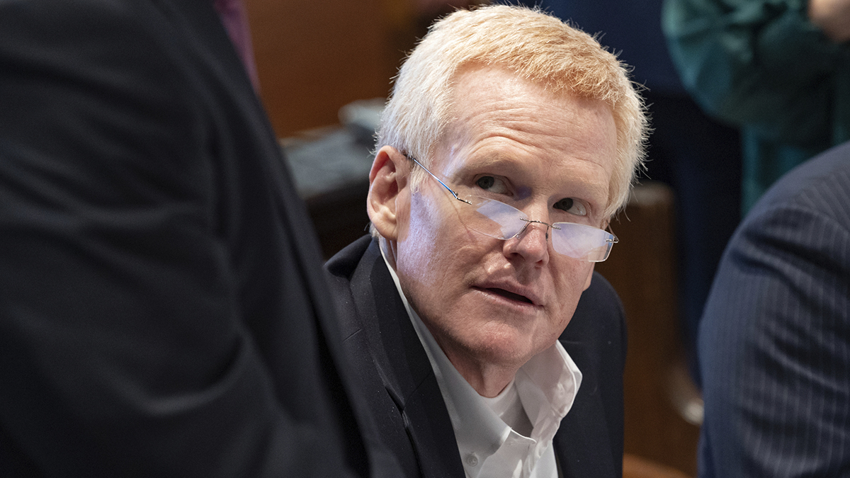 Alex Murdaugh sues clerk whose behavior led state Supreme Court to overturn his murder convictions