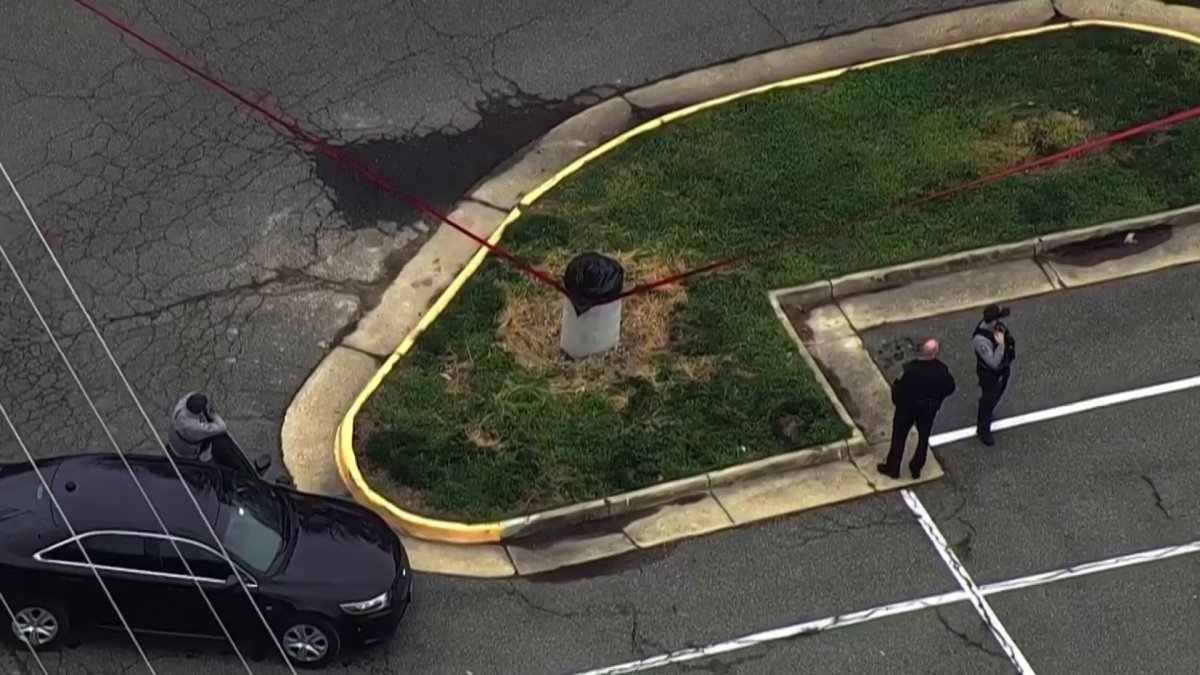 2 Teens Stabbed at Walmart in Hybla Valley, Virginia NBC4 Washington