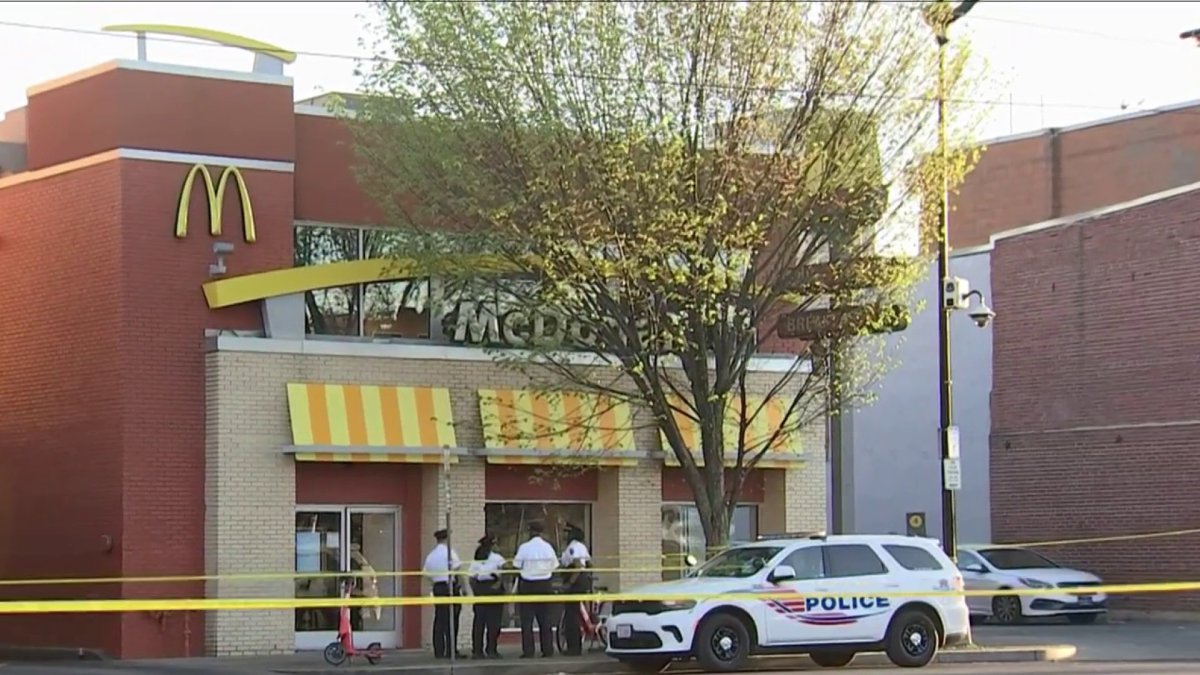 Man Shot, Killed Inside McDonald’s in Northeast DC – NBC4 Washington