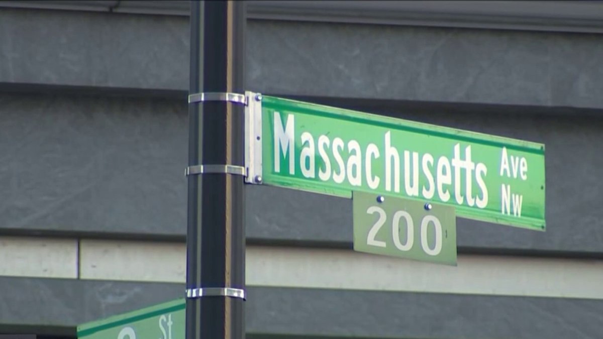 Three Teens Arrested After 13 Robberies in Less Than 10 Hours in DC ...
