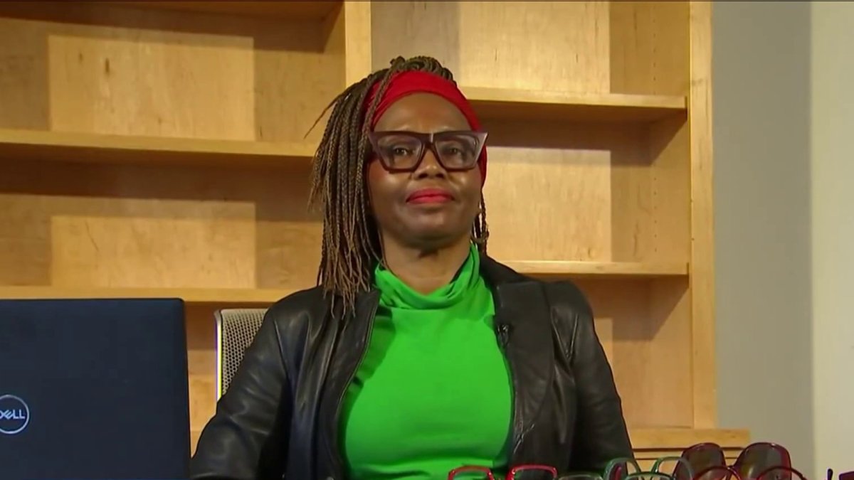 DC Woman Goes Back and Forth With Optical Shop for 2 Years Over New Frames - Vimarsana News