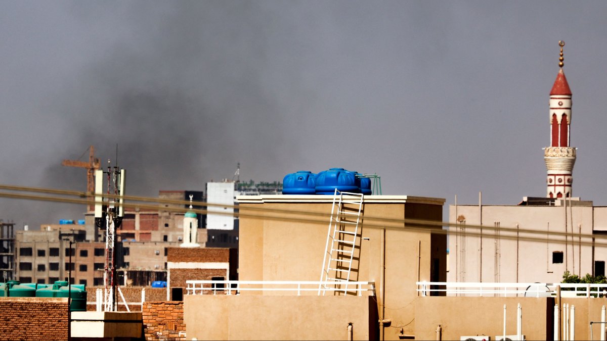 Biden: US Embassy Evacuation in Sudan Has Been Completed – NBC4 Washington - Vimarsana News