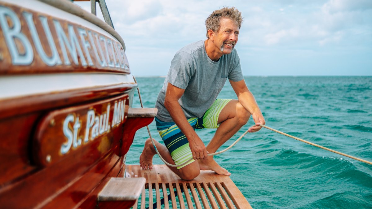 This Trader's Got the 'Perfect' Job for Full-Time Travel — and He's Teaching Others How to Do It – NBC4 Washington - Vimarsana News