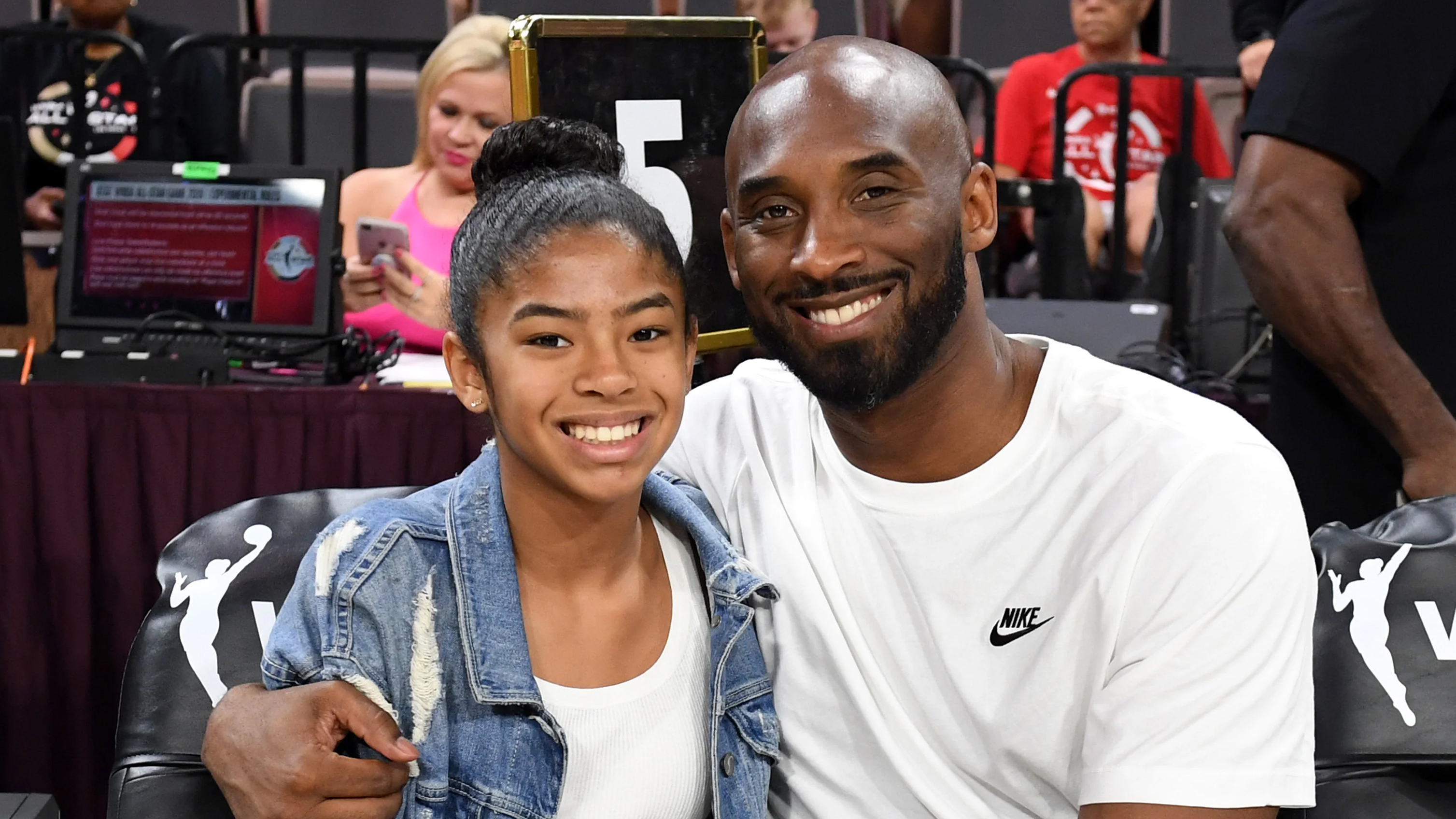 Black Mamba jerseys approved: Vanessa Bryant elated to see Lakers in Kobe  Bryant jerseys