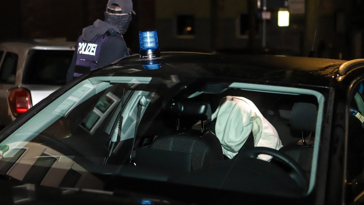 Around 100 Arrested in Germany, Italy Related To Mafia Group – NBC4 Washington - Vimarsana News