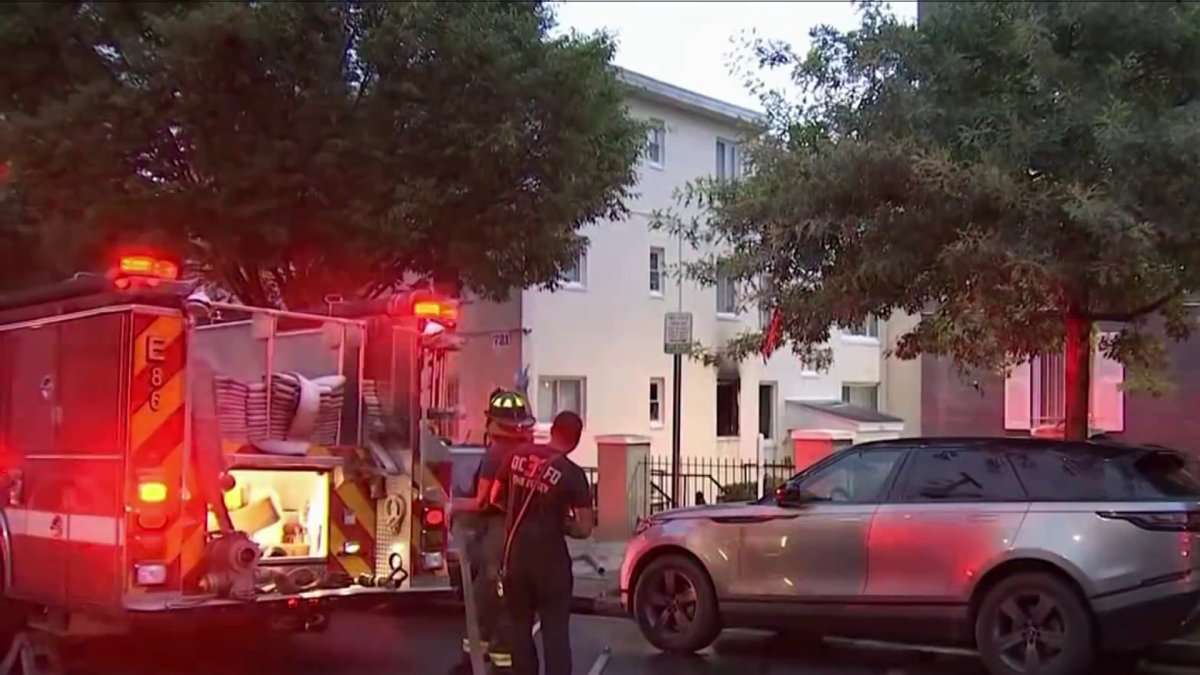 Man killed in Southeast DC fire – NBC4 Washington