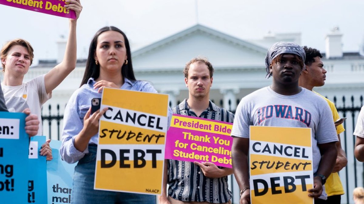 Student loan payment pause is ending. Here's everything you need to know – NBC4 Washington - Vimarsana News