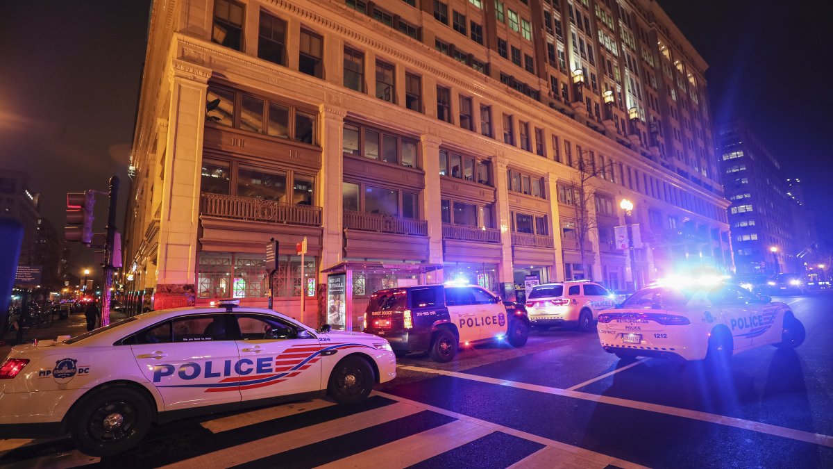 No Charges For Fbi Agent Who Fatally Shot Man Inside Dc Metro Station Nbc4 Washington 