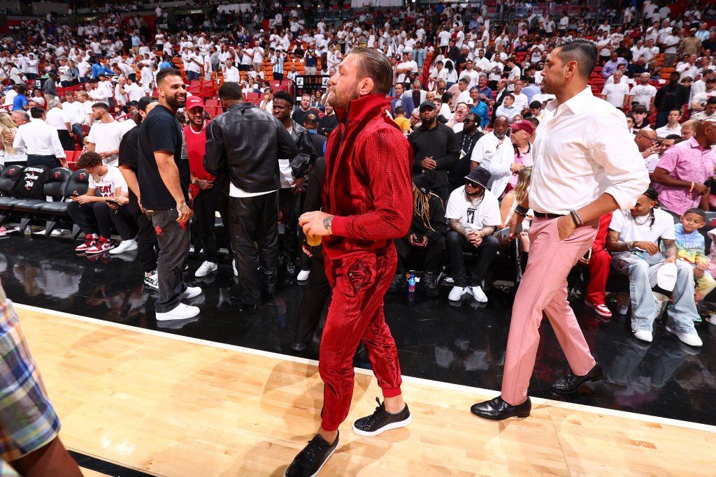 Conor McGregor accused of sexual assault at Miami Heat game – NBC4 Washington - Vimarsana News