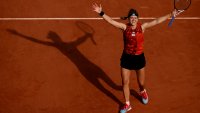 Unseeded Karolína Muchová upsets No. 2 Aryna Sabalenka to book spot in French Open final