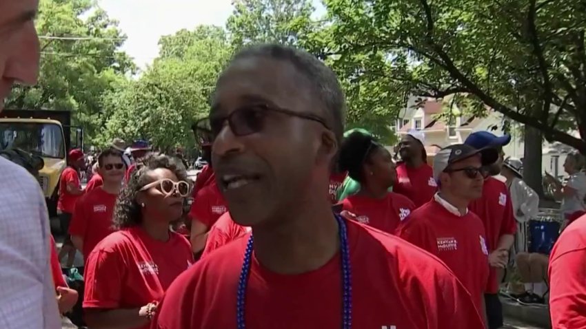 DC residents, officials talk city safety on Fourth of July during Palisades parade