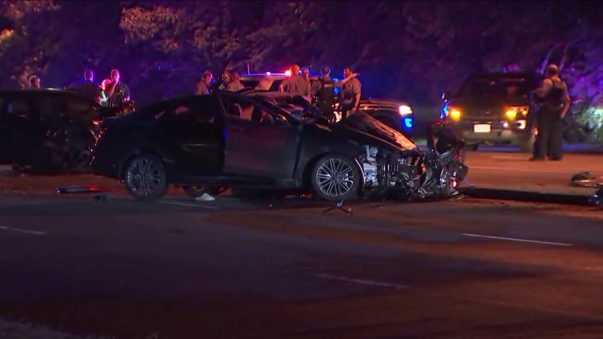 Teen killed, 4 others hurt in Burke Centre Parkway crash NBC4 Washington