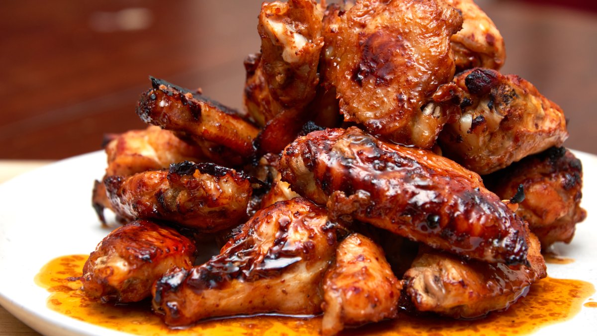 National Chicken Wing Day deals 2023 – NBC4 Washington - Vimarsana News