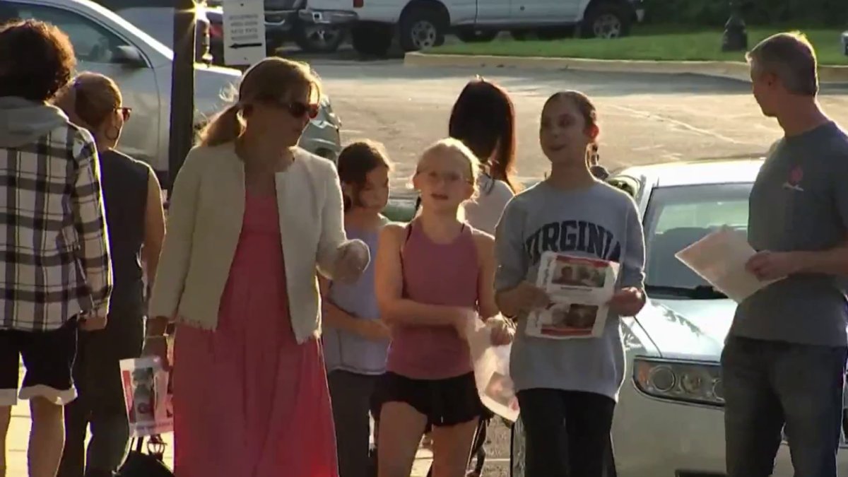 Students go doortodoor in search for missing Maryland teacher NBC4 Washington