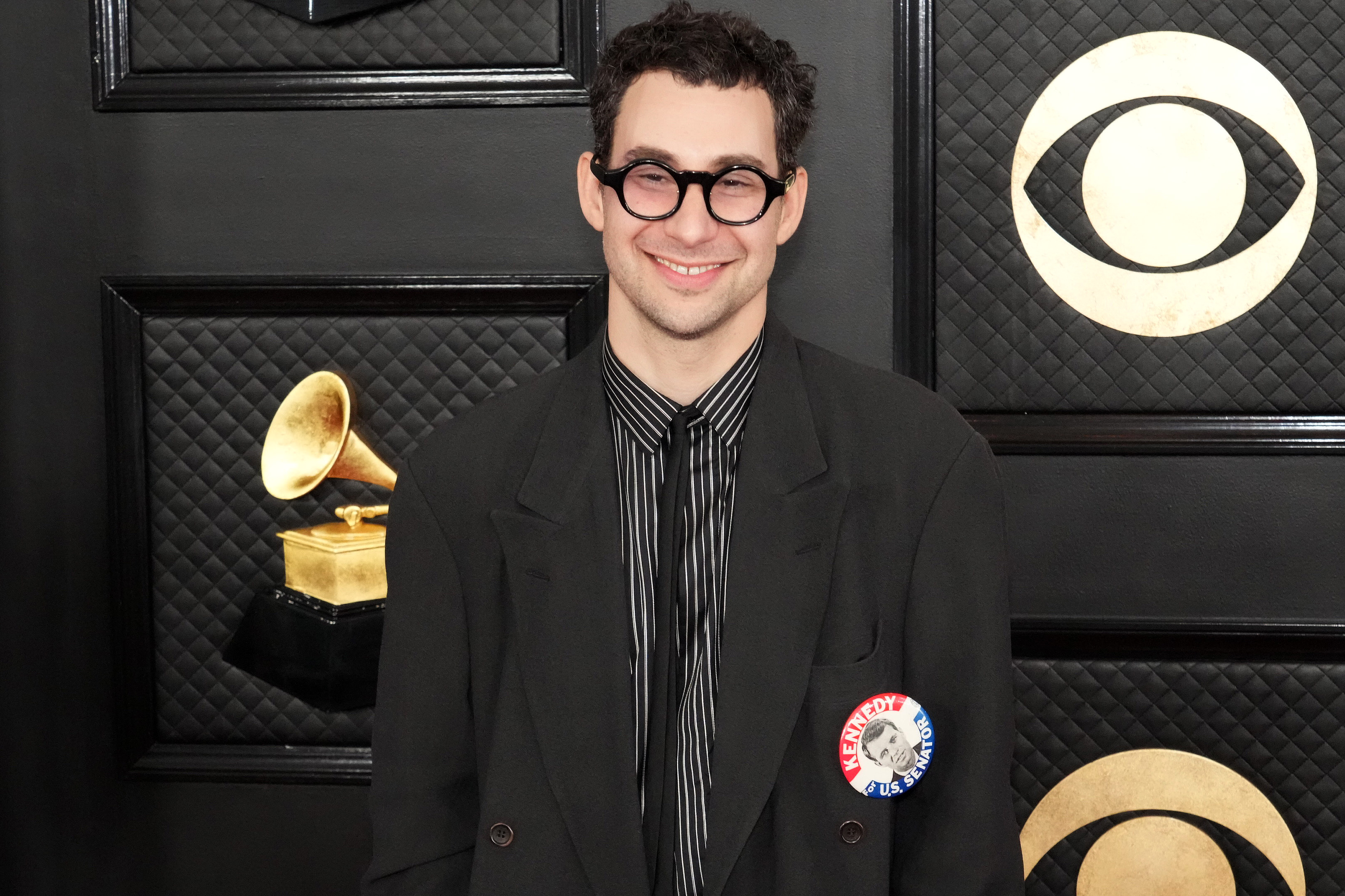 3233px x 2155px - Everything you need to know about Jack Antonoff â€“ NBC4 Washington