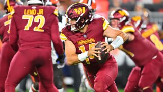 Storm, lightning delays start of pre-season game between Washington  Commanders and Cleveland Browns – NBC4 Washington