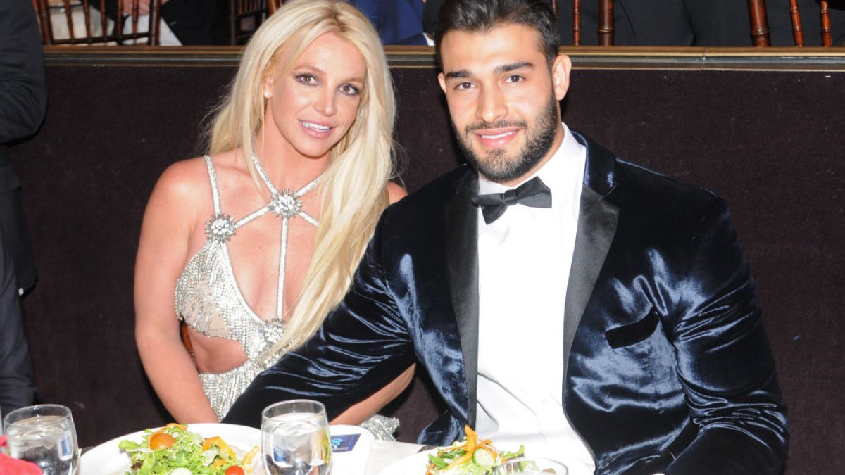 Britney Spears' husband Sam Asghari breaks silence after filing for divorce – NBC4 Washington - Vimarsana News