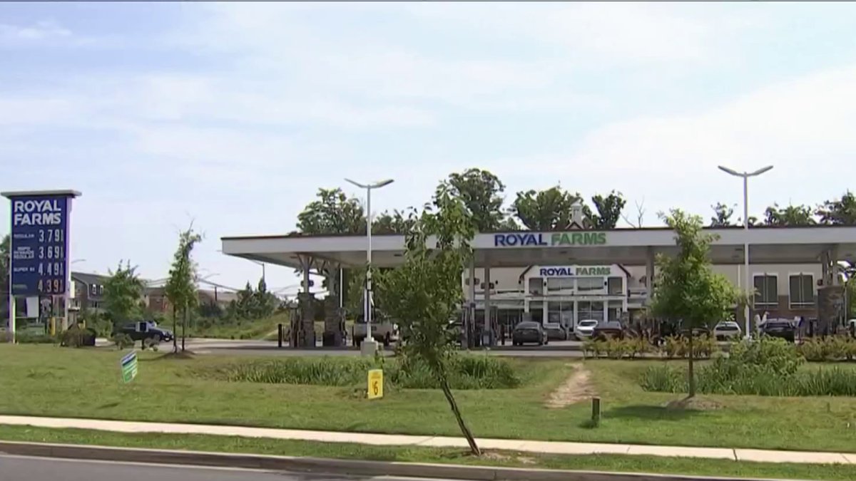 Royal Farms employees say District Heights store isn't a safe place to work - Vimarsana News