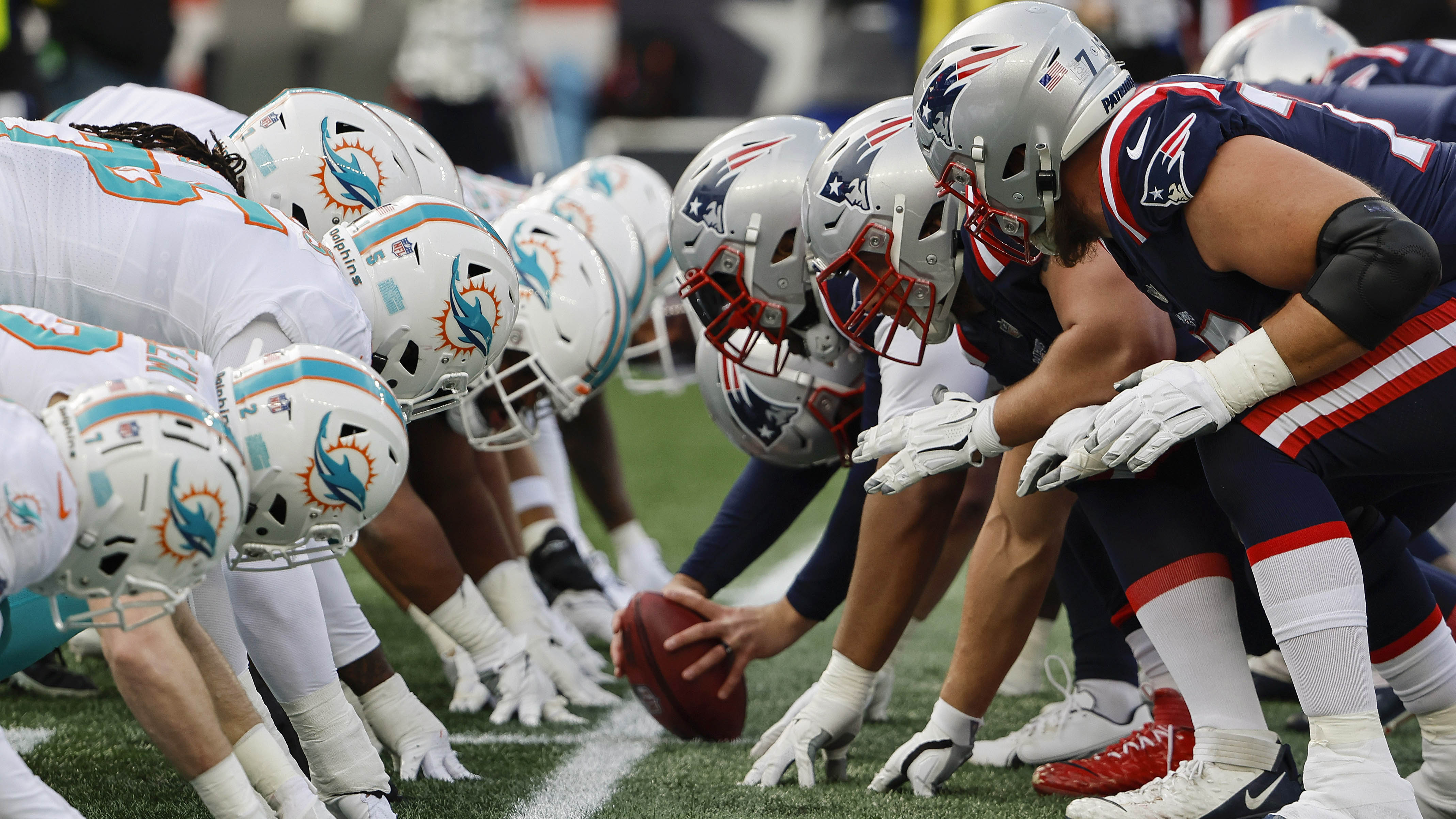Patriots vs. Dolphins: How to watch Sunday Night Football on NBC and  Peacock – NBC Sports Boston
