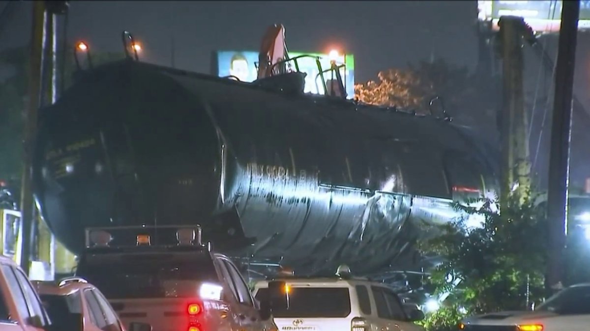 Clean-up effort continues in CSX train derailment – NBC4 Washington