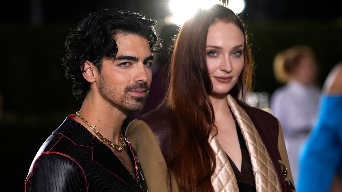 Joe Jonas files for divorce from Sophie Turner – NBC4 Washington