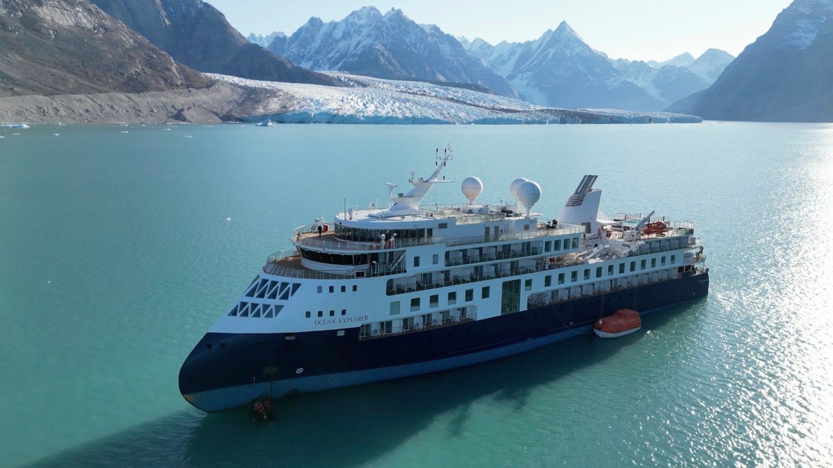 Third attempt fails to free luxury cruise ship that ran aground in Greenland – NBC4 Washington - Vimarsana News