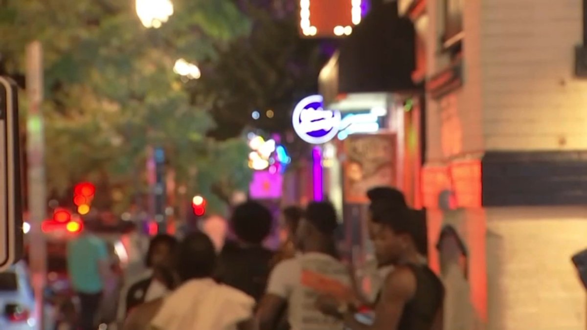 'Hordes of clubgoers': Residents seek to limit bars, nightclubs in popular DC neighborhood – NBC4 Washington - Vimarsana News