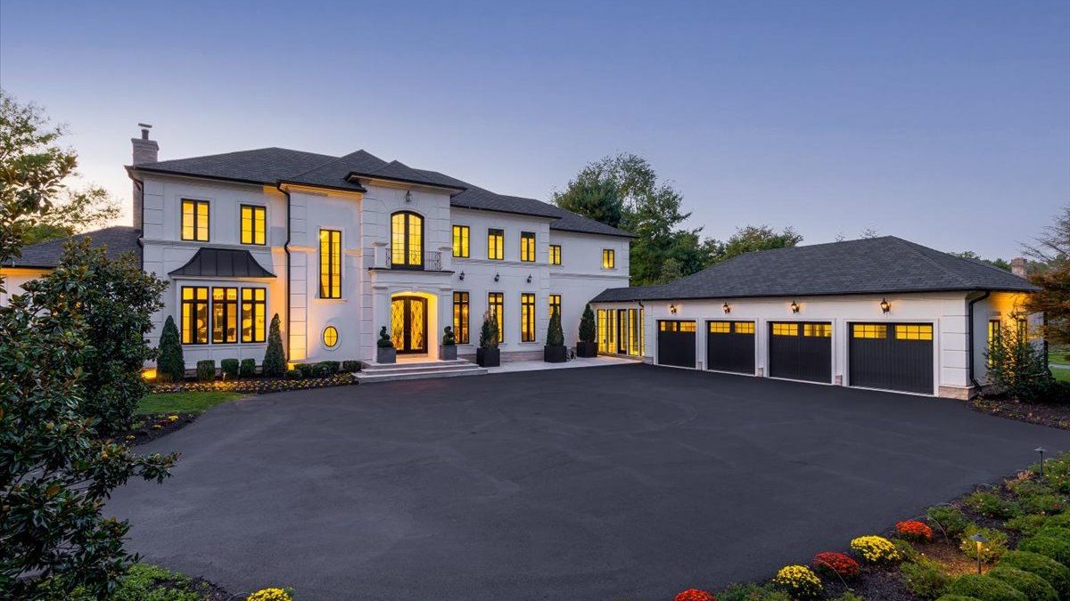 Photos: Bradley Beal's $10M Bethesda mansion