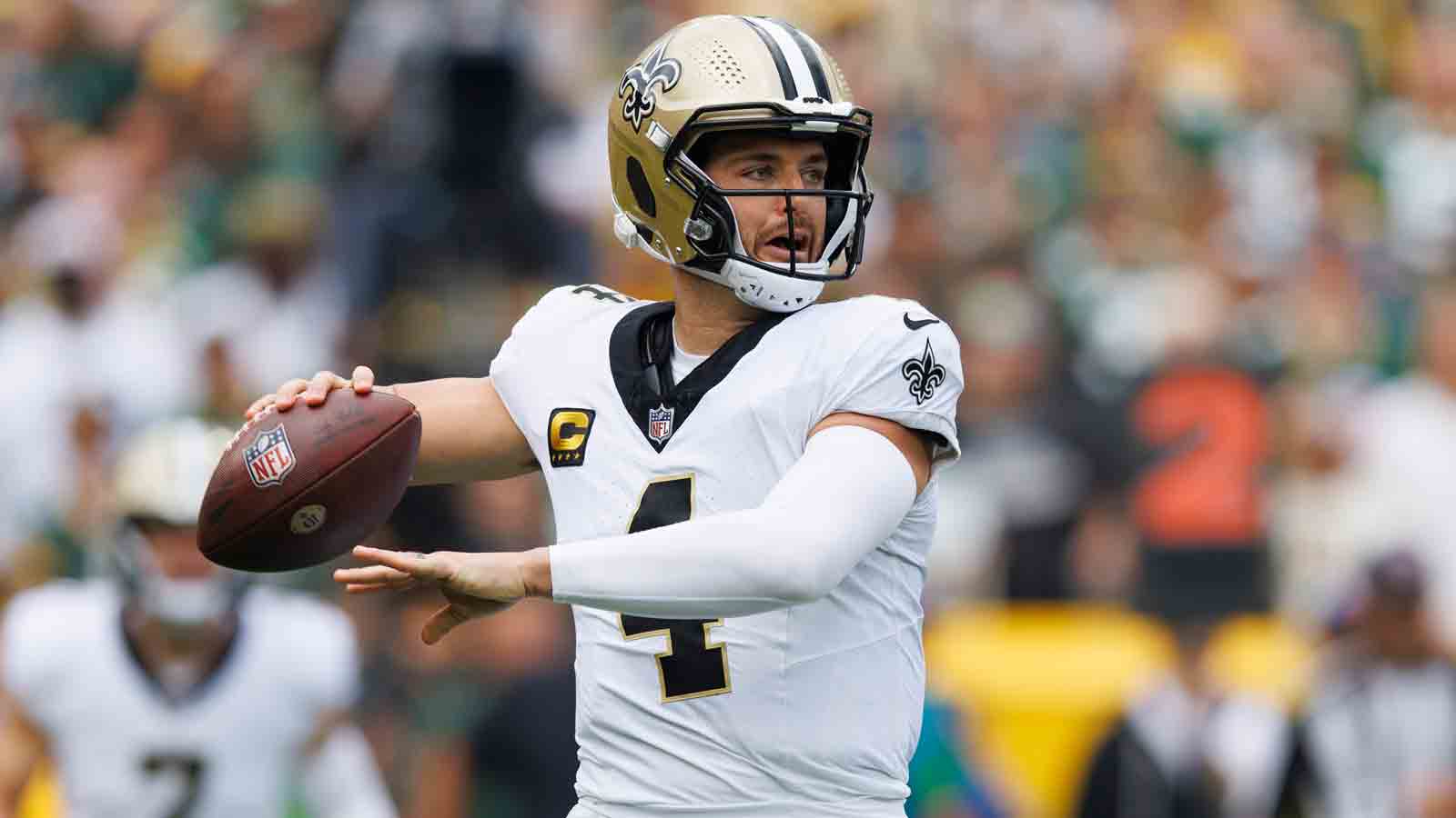 Saints quarterback Derek Carr out after suffering shoulder injury – NBC Bay  Area