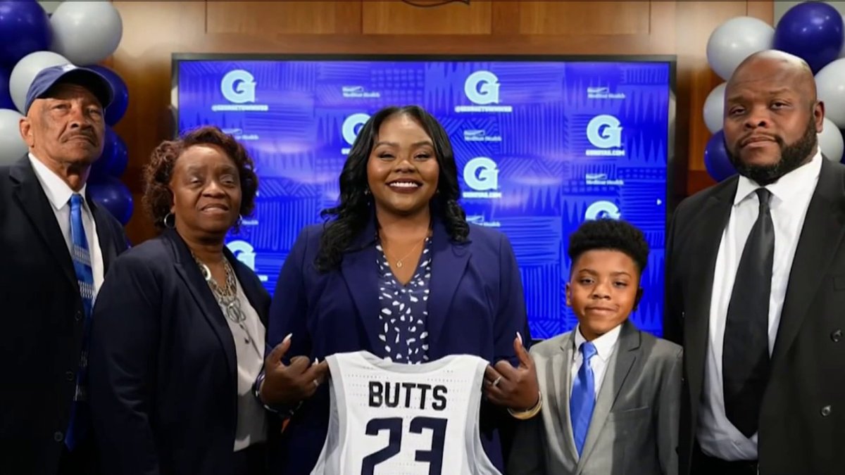 Georgetown women's basketball coach Tasha Butts dies of breast cancer at 41  - Yahoo Sports