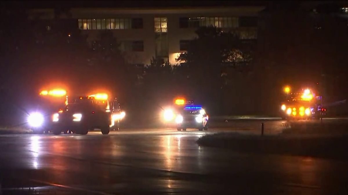 3 killed in two-vehicle crash on Loudoun County Parkway - Vimarsana News