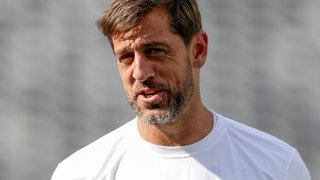 FILE – New York Jets quarterback Aaron Rodgers (8) practices before an NFL preseason football game against the New York Giants, Saturday, Aug. 26, 2023, in East Rutherford, N.J. Rodgers will make his first public media appearance, Friday, Sept. 15, since tearing the Achilles tendon in his left foot four snaps into his debut with his new team Monday night.(AP Photo/Adam Hunger, File)