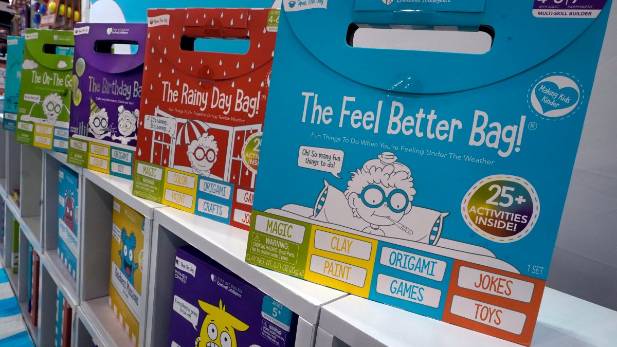 Toy companies begin making products to help children with anxiety – NBC4 Washington - Vimarsana News