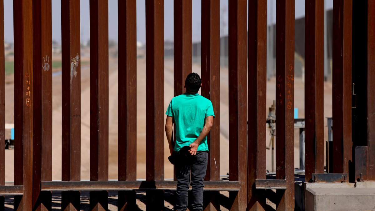 How immigrants can fight loneliness as they pursue American dream – NBC4 Washington - Vimarsana News