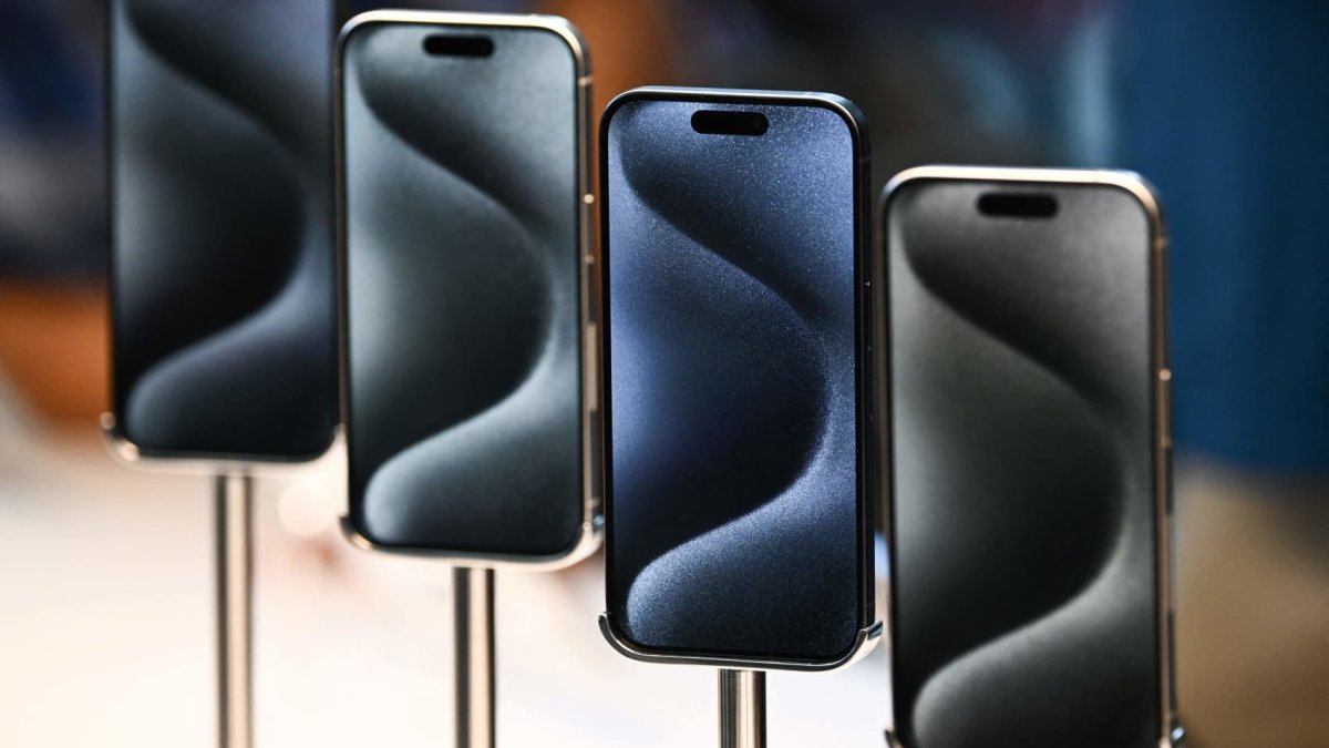 You can control your iPhone without using your hands. Here's how - Vimarsana News