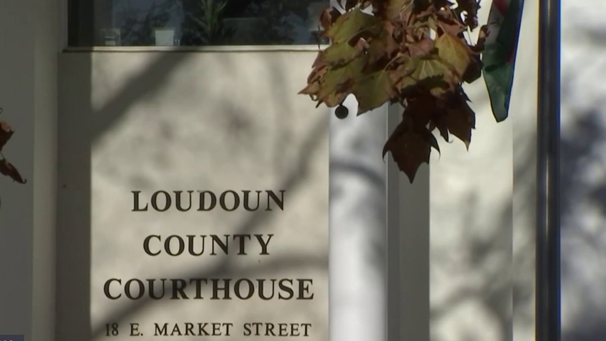 Trial delayed for deadly hammer attack suspect in Loudoun County court Trial delayed for deadly hammer attack suspect in Loudoun County court