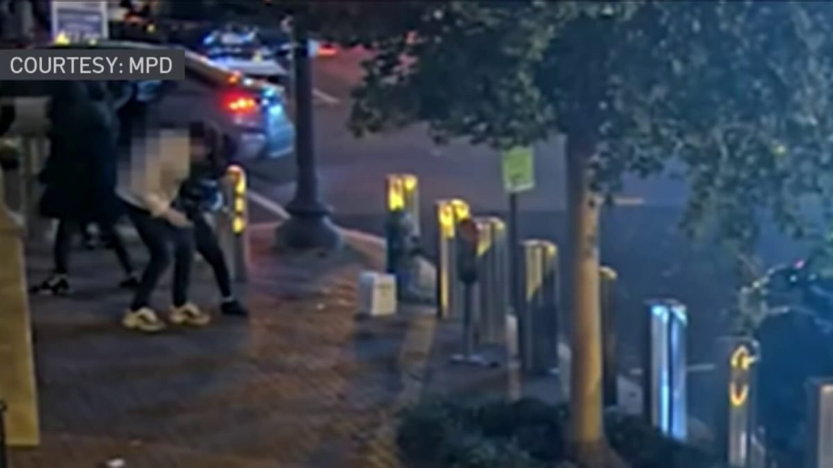 3 suspects wanted in armed robbery caught on video in Penn Quarter ...