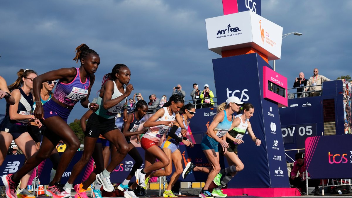 Tola sets NYC Marathon course record to win men's race – NBC4 Washington - Vimarsana News