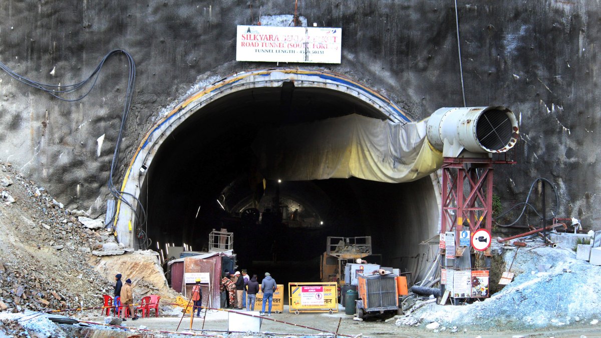 New drill bores deeper into tunnel rubble in India to help workers – NBC4 Washington - Vimarsana News