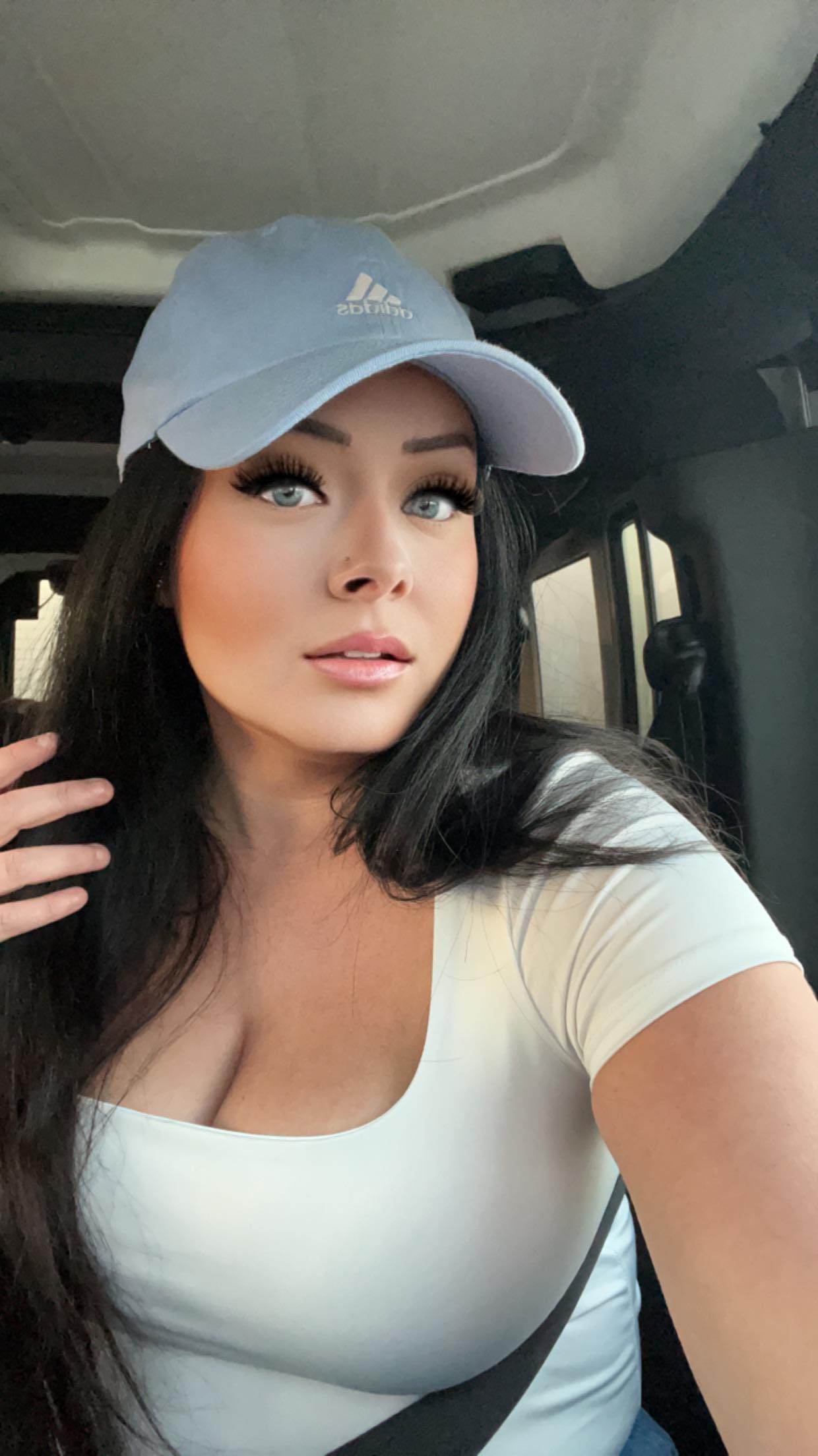Teachers turn to OnlyFans to make ends meet, but risk losing their