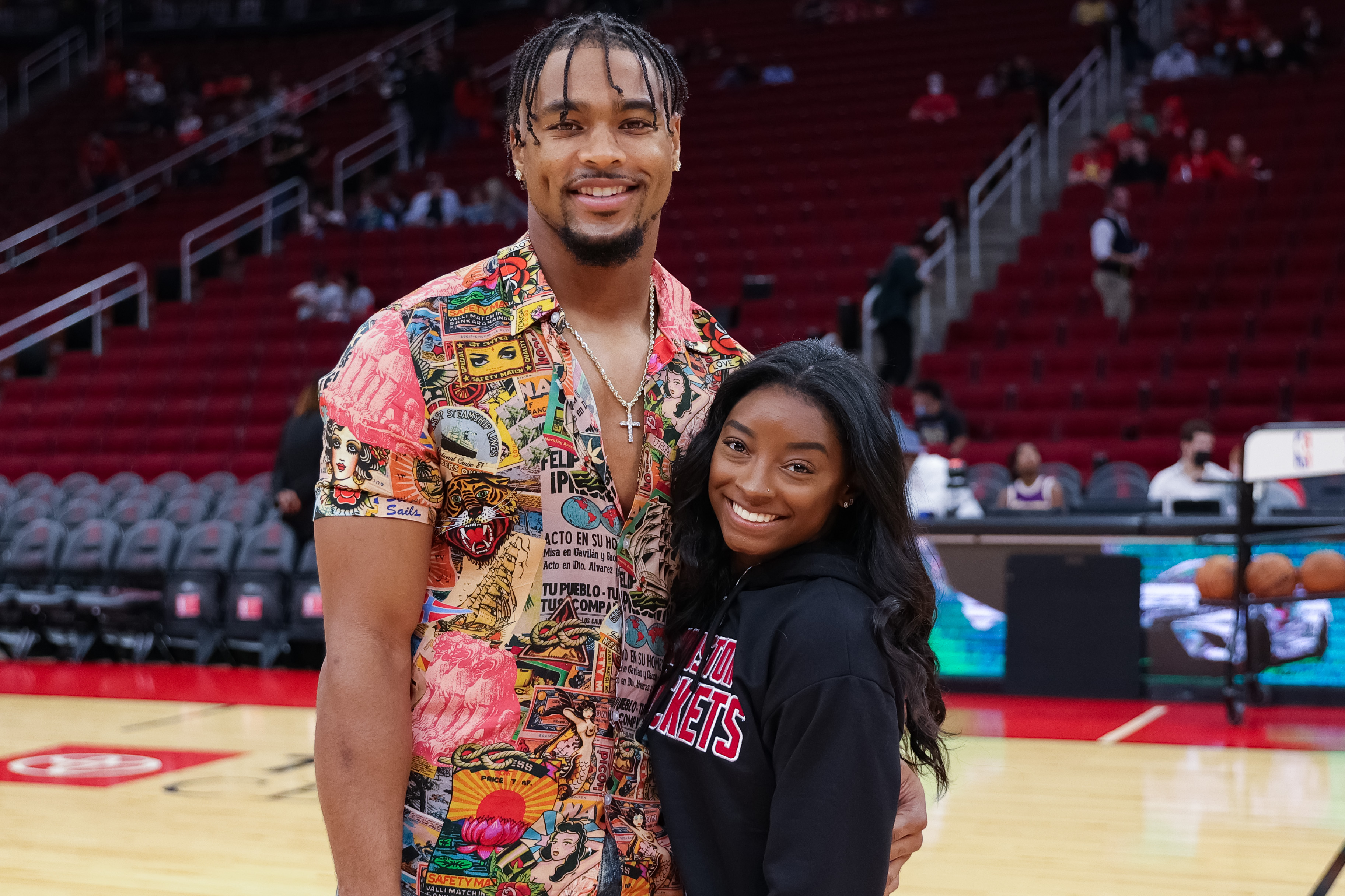 Simone Biles speaks out amid criticism over Jonathan Owens' comments – NBC4 Washington - Vimarsana News