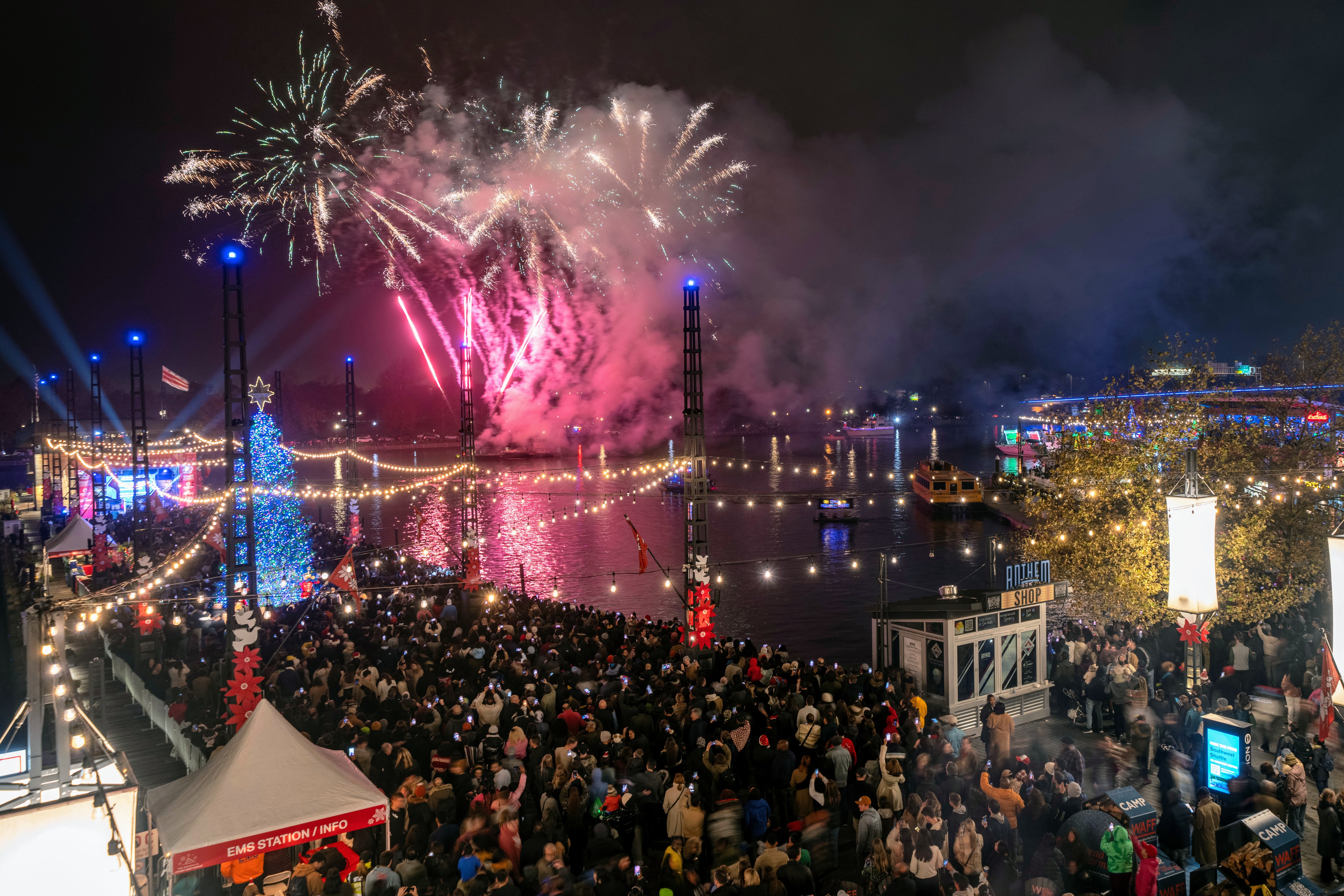 Photos Holiday Boat Parade lights up The Wharf NBC4 Washington