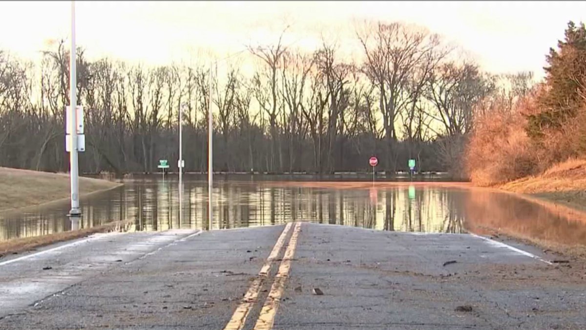 Drivers rescued from cars in high water in Prince William County – NBC4 ...
