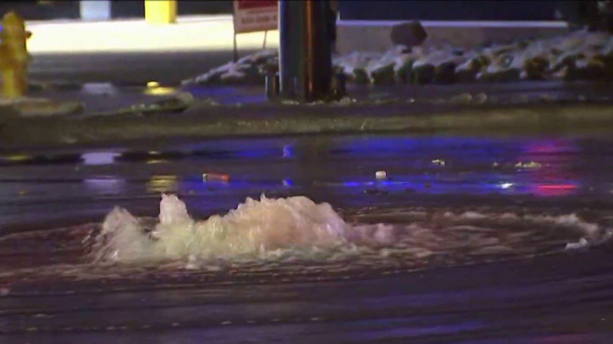 Icy temps cause water main breaks across DC area – NBC4 Washington