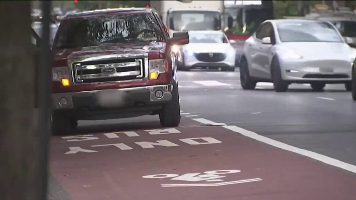 DC begins ticketing for bus lane violations NBC4 Washington