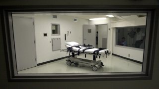 FILE - Alabama's lethal injection chamber at Holman Correctional Facility in Atmore, Ala., is pictured in this Oct. 7, 2002 file photo. Kenneth Smith, 58, is scheduled to be executed Jan. 25, 2024, at a south Alabama prison by nitrogen gas, a method that has never been used to put a person to death. The 11th U.S. Circuit Court of Appeals heard arguments Friday, Jan. 19, in Smith's bid to stop the execution from going forward.