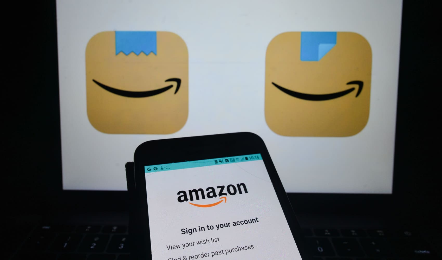 Amazon announces AI shopping assistant called Rufus