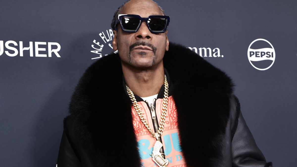 Snoop Dogg's younger brother Bing Worthington dead at 44 – NBC4 Washington - Vimarsana News